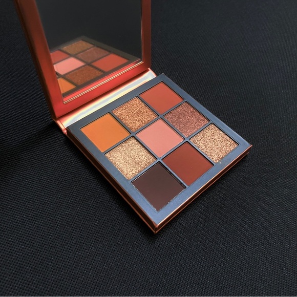 HUDA BEAUTY Topaz Obsessions Eyeshadow Palette — Bronze, Shimmer, Matter - Picture 5 of 5